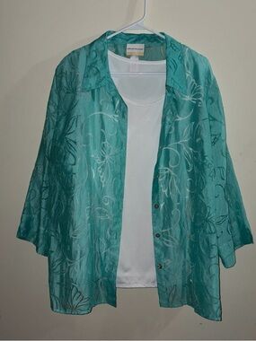 Alfred Dunner Women’s Spring Summer two for one Top Teal Floral Sheer Blouse